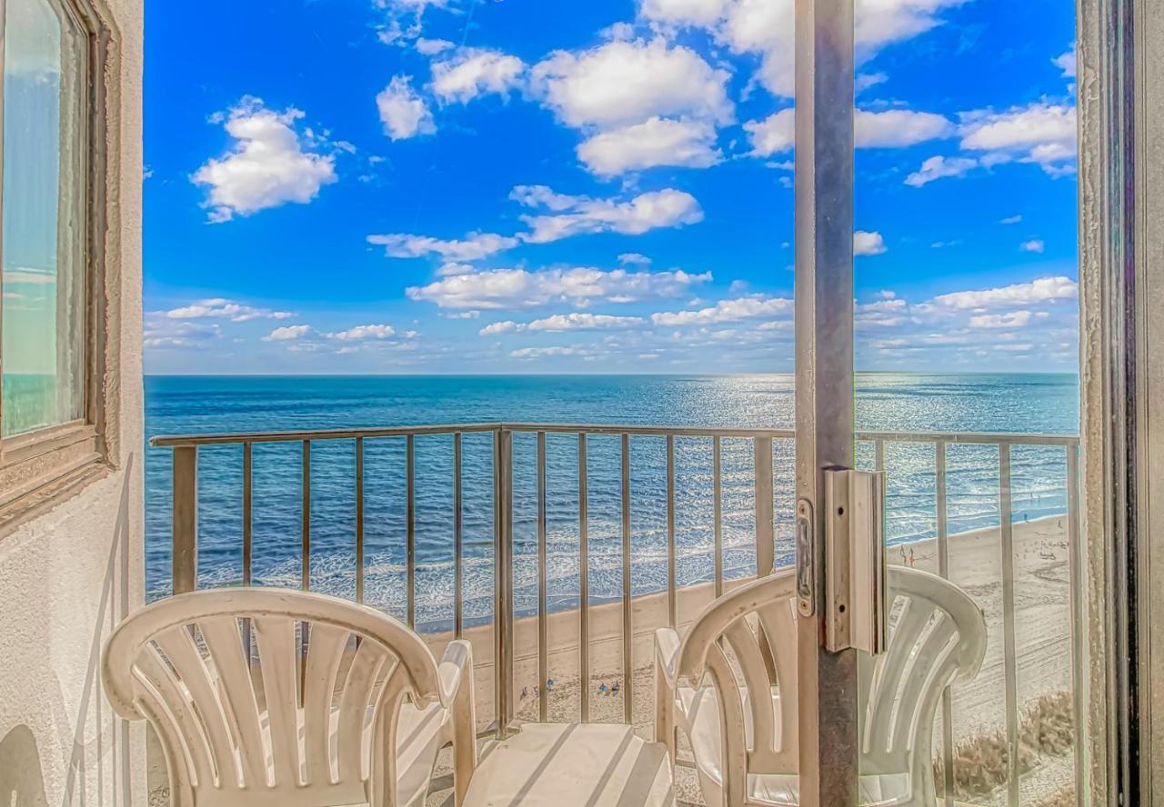 Angled Oceanfront Studio With Incredible Views! Palace Resort 1003 - Sleeps 4 Guests Миртл-Бич Экстерьер фото