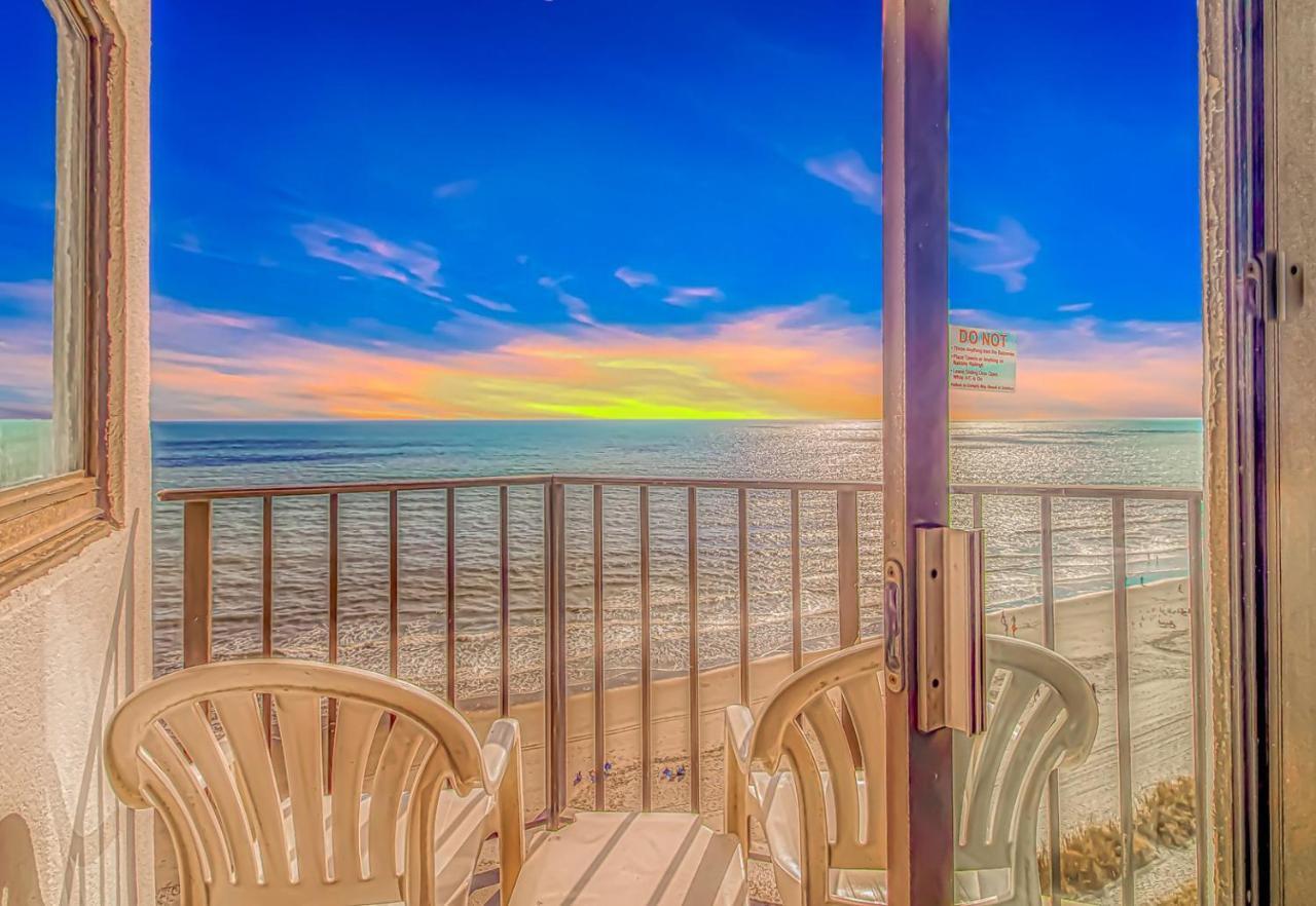 Angled Oceanfront Studio With Incredible Views! Palace Resort 1003 - Sleeps 4 Guests Миртл-Бич Экстерьер фото